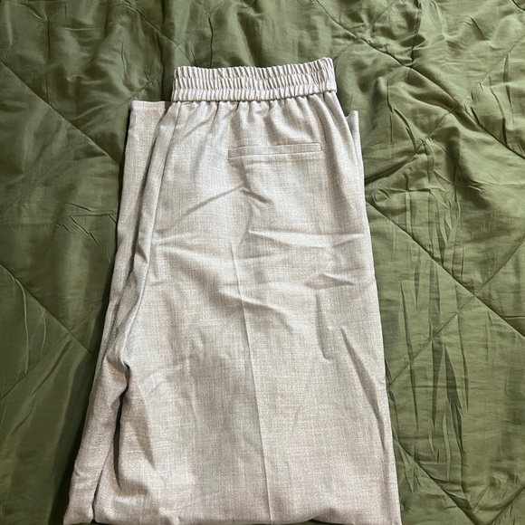 TopShop Business Pull-On Slacks - Picture 3 of 3